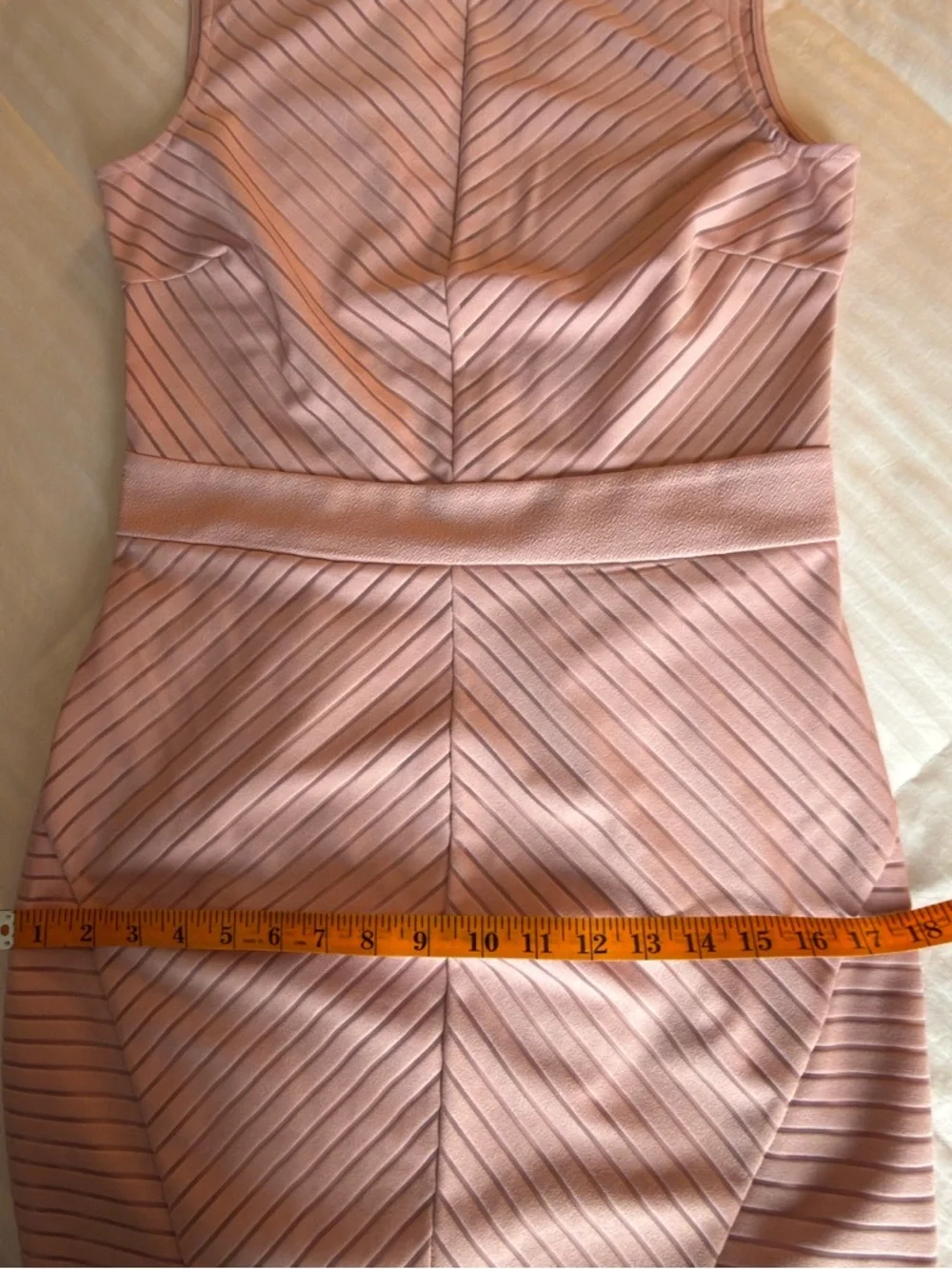 Guess Sleeveless Midi Dress - White & Dusty Rose Fit Small* - Picture 10 of 10